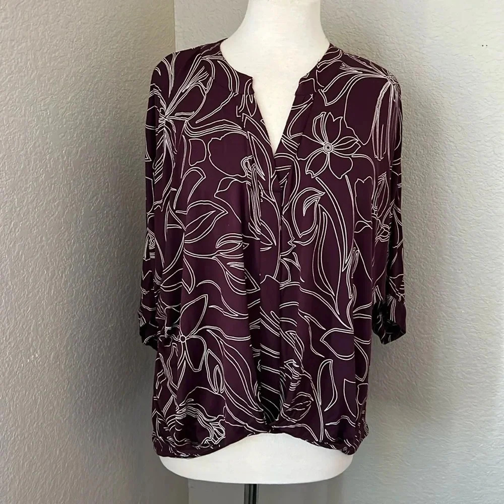 AKEMI + KIN plum purple and white pattern crossover top